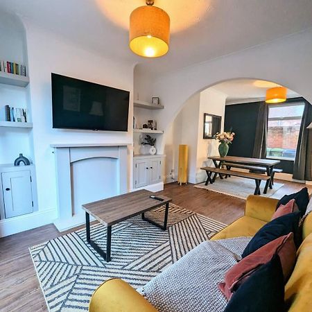 Homely 3 Bedroom House Perfect For Family And Friends 게이츠헤드 외부 사진
